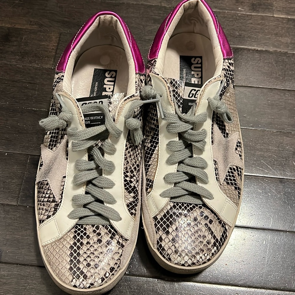 Snake skin golden goose